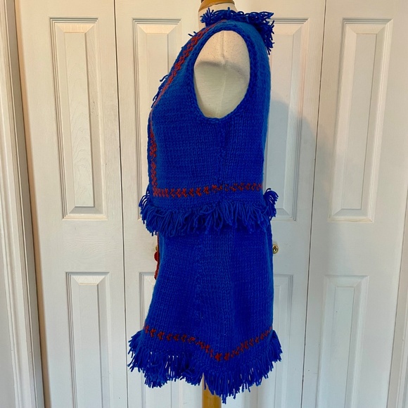 Vintage Handmade Blue and Red Fringe Knit Vest and Skirt Set - Picture 3 of 9